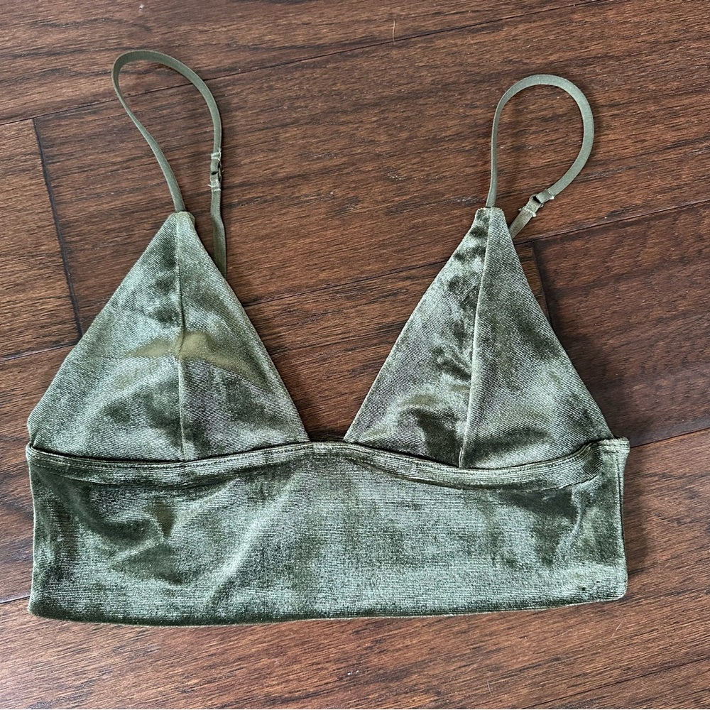 NWOT Sage Green Velvet Triangle Bralette Size M
